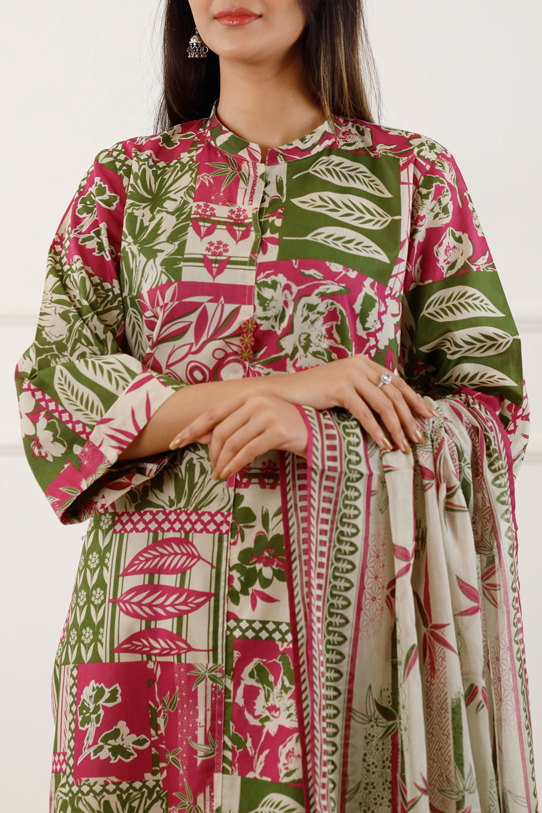 Saya Unstitched 3-Piece Lawn
